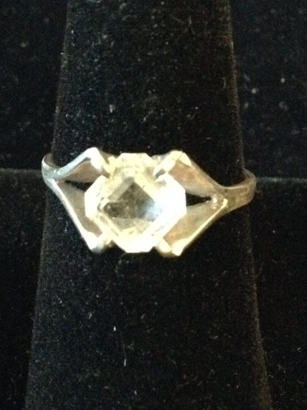 VTG 90's Sterling & CZ Diamond Ring 1.5 Carat Size 8 Classic Bohemian Solitaire